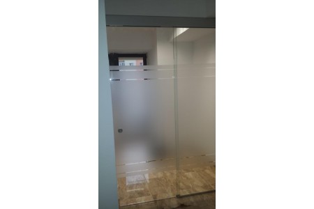 GRAFITYP ETCHED GLASS FILM TR100 EFECT DE GEAM SABLAT - 1.52M GRAFITYP ETCHED GLASS FILM TR100 EFECT DE GEAM SABLAT - 1.52M