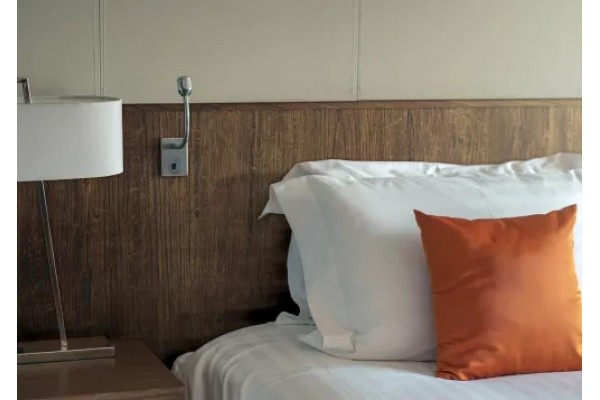 F6 - AGED OAK F6 - AGED OAK