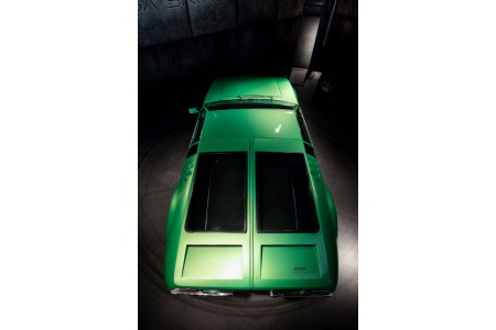 OMEGA SKINZ MEAN GREEN RACING MACHINE - 1.52M