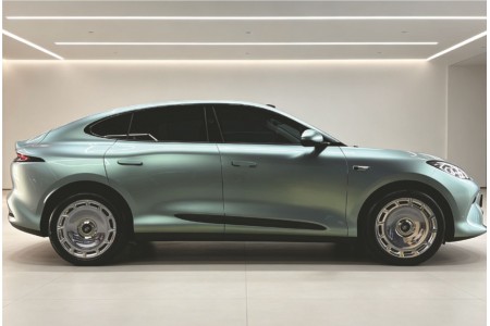 MOTIVA PPF HARDELIN GREEN - ASTON MARTIN MOTIVA PPF HARDELIN GREEN - ASTON MARTIN